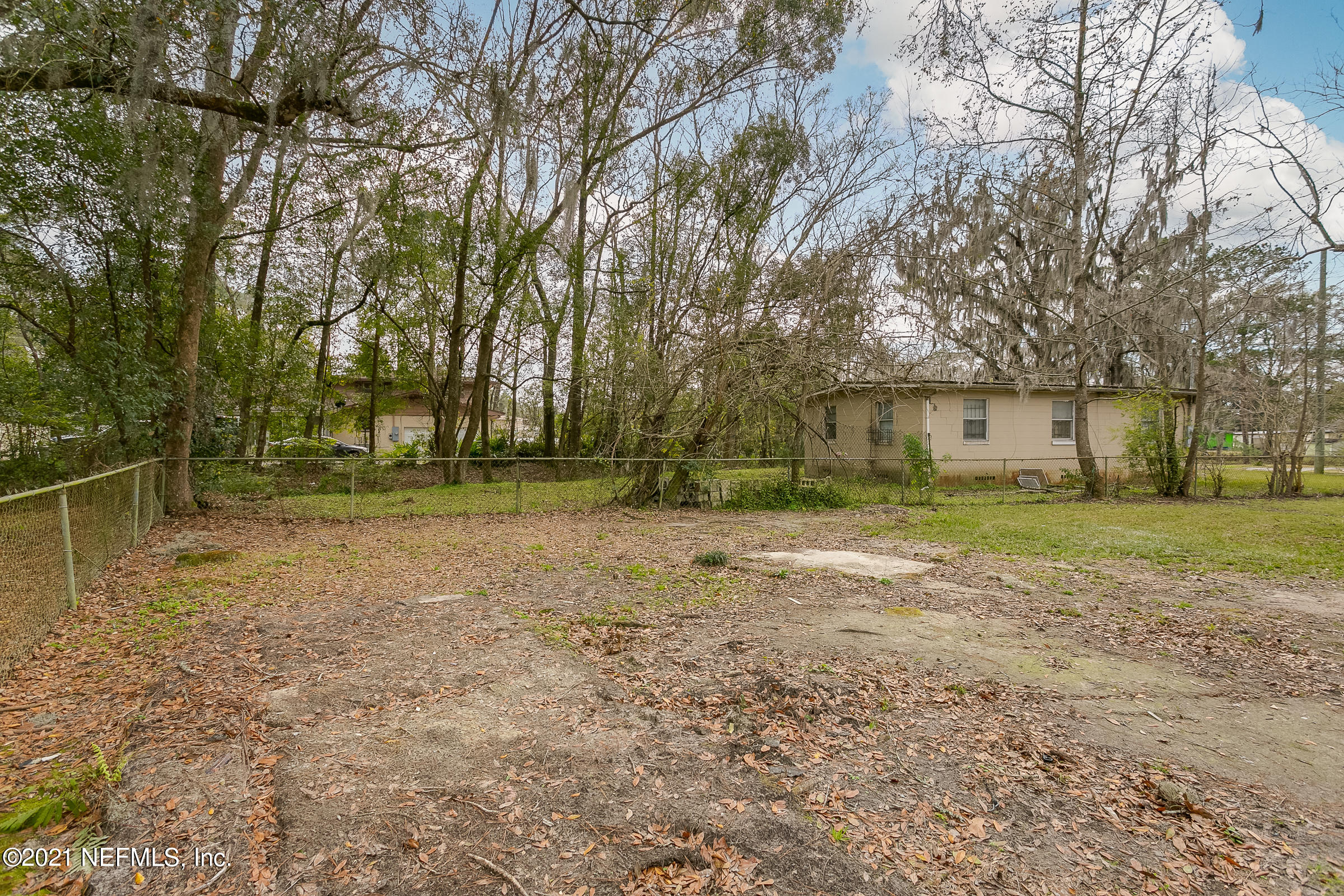 4244 Santee Road Jacksonville, FL 32209 - Photo 24 of 24 Back Yard View 2
