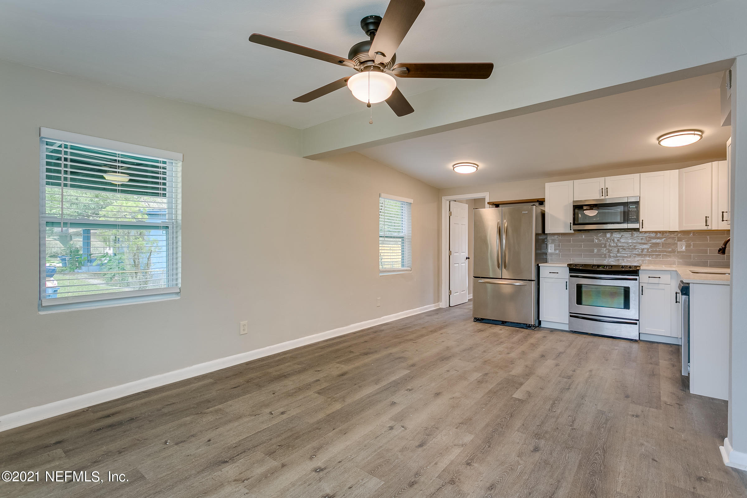 4244 Santee Road Jacksonville, FL 32209 - Photo 8 of 24 Living room-Kitchen View