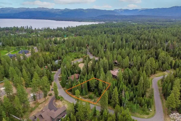 $249,900 | 431 Timbercrest Loop, Unit 4, McCall, ID 83638