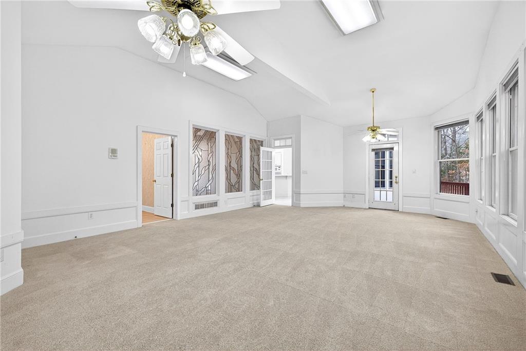 1235 Regency Center Drive Southwest Atlanta, GA 30331 - Photo 19 of 48