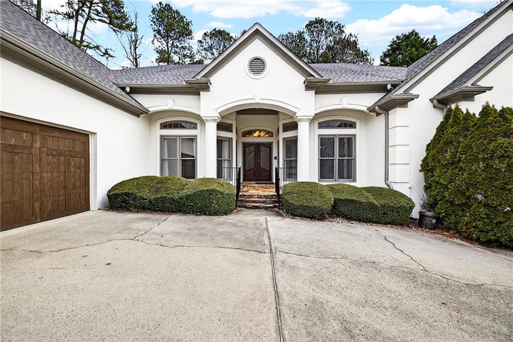 1235 Regency Center Drive Southwest Atlanta, GA 30331 - Photo 3 of 48