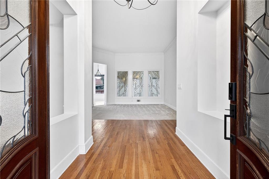 1235 Regency Center Drive Southwest Atlanta, GA 30331 - Photo 4 of 48