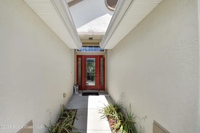 a view of an entryway