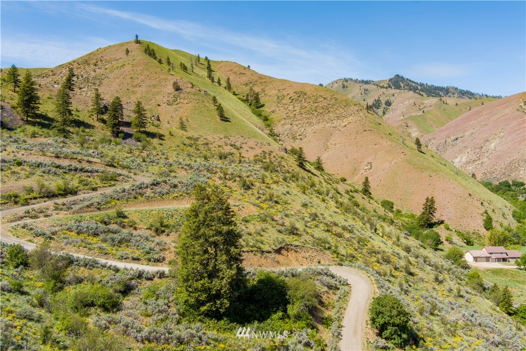 888 Number 1 Canyon Road Wenatchee, WA 98801 - Photo 16 of 20 Gallery Image 16
