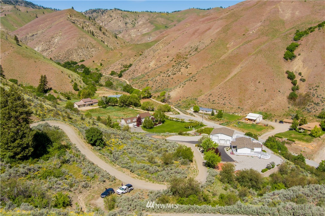 888 Number 1 Canyon Road Wenatchee, WA 98801 - Photo 5 of 20 Gallery Image 5