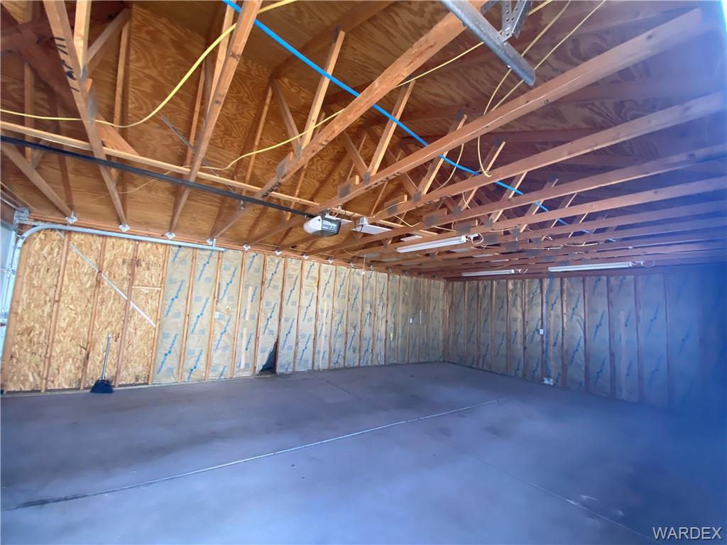 4649 Eden Road Golden Valley, AZ 86413 - Photo 22 of 26 a view of an empty room