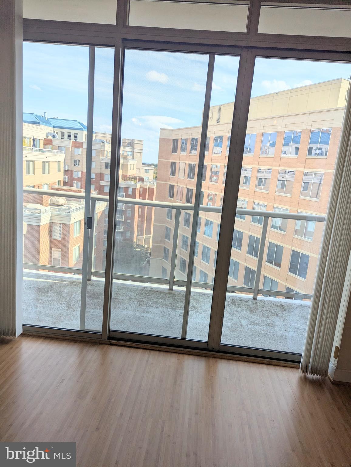 820 North Pollard Street, Unit 810 Arlington, VA 22203 - Photo 28 of 49 a view of an entryway