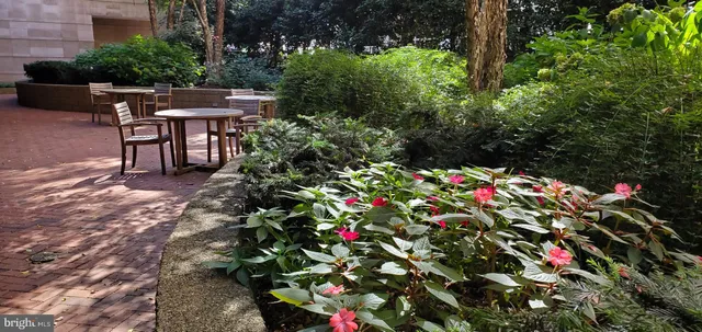 $485,000 | 820 North Pollard Street, Unit 810, Arlington, VA 22203