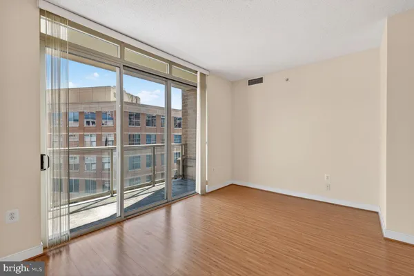 $485,000 | 820 North Pollard Street, Unit 810, Arlington, VA 22203