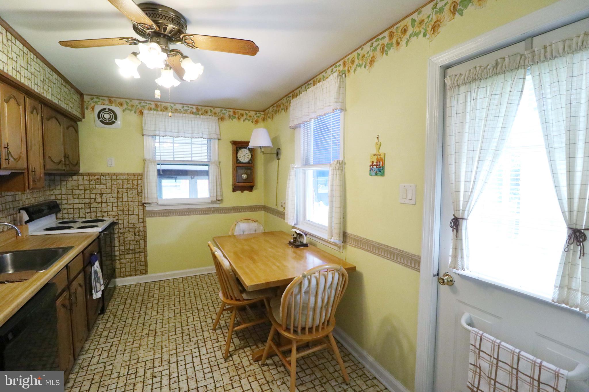 12009 Elmore Road Philadelphia, PA 19154 - Photo 30 of 73 Gallery Image 30