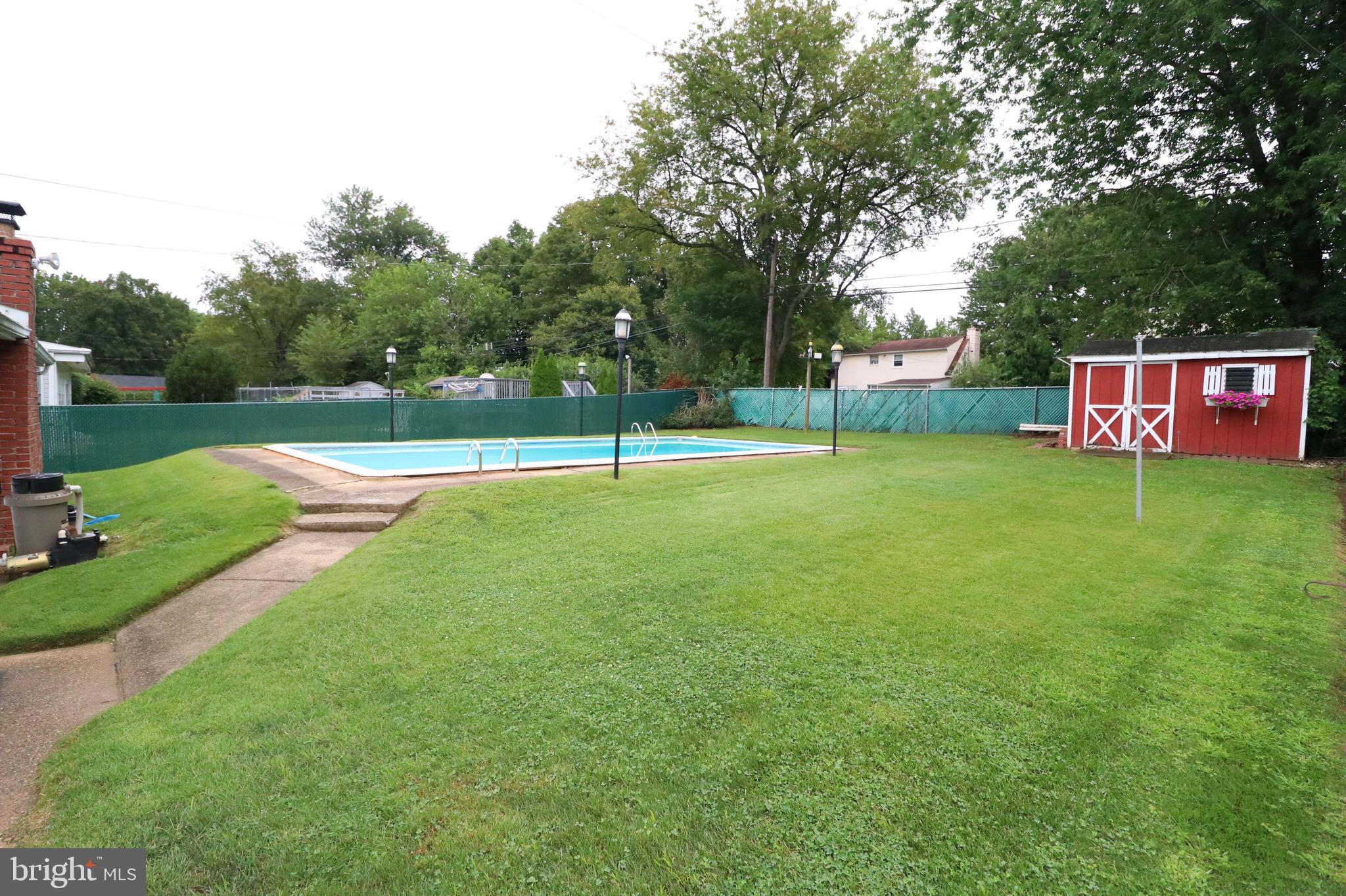 12009 Elmore Road Philadelphia, PA 19154 - Photo 10 of 73 Gallery Image 10