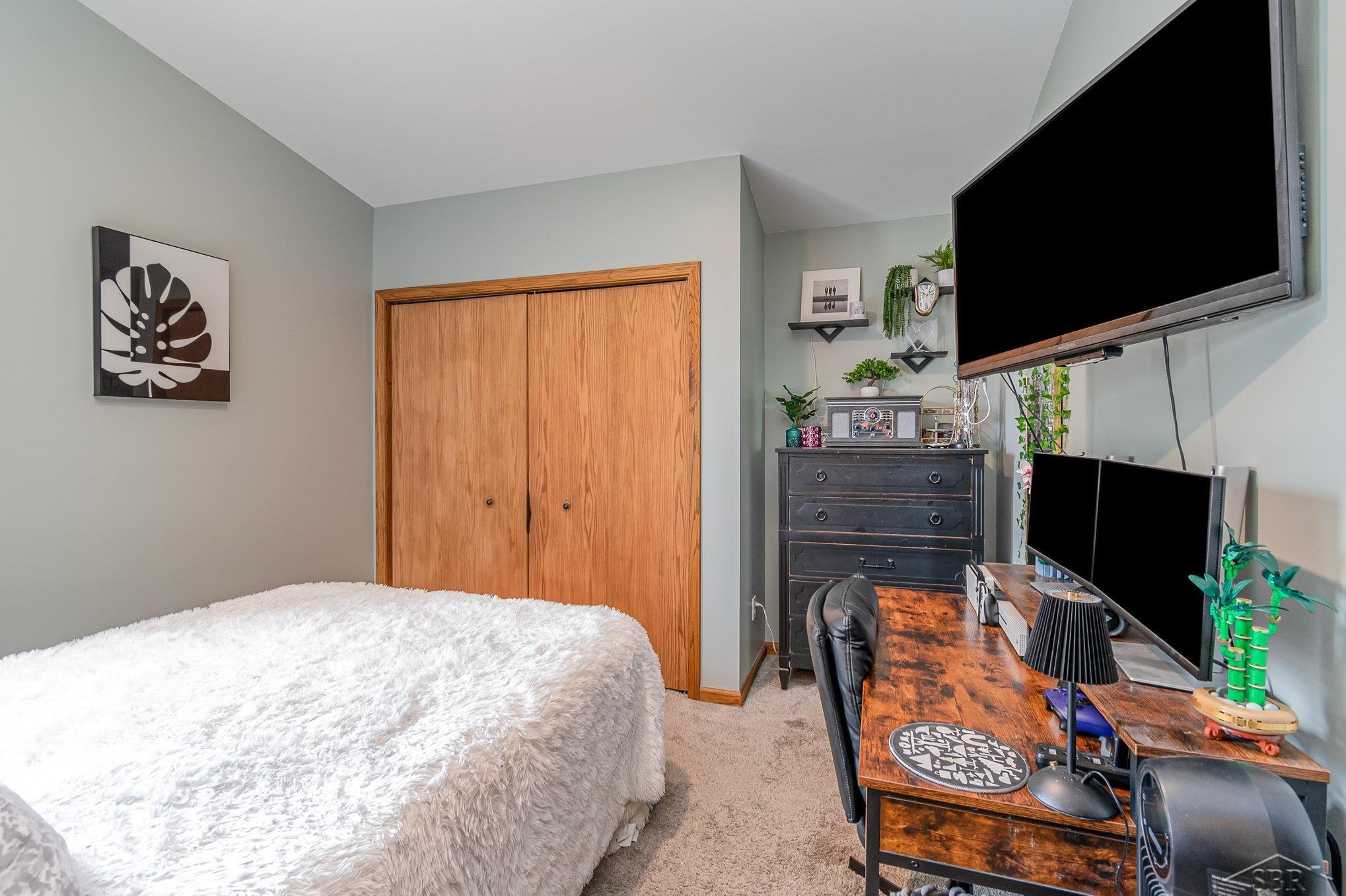 8485 North Gleaner Road Freeland, MI 48623 - Photo 14 of 26