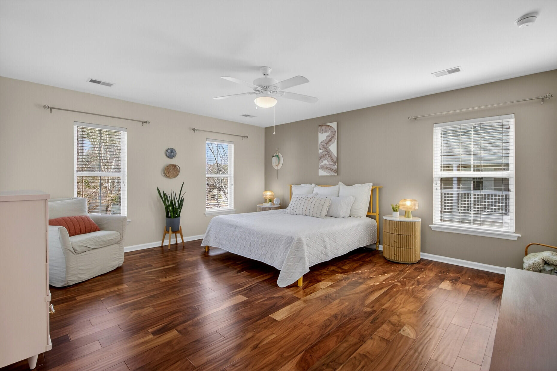 3245 Beaconsfield Road Mount Pleasant, SC 29466 - Photo 24 of 41 Owners' suite