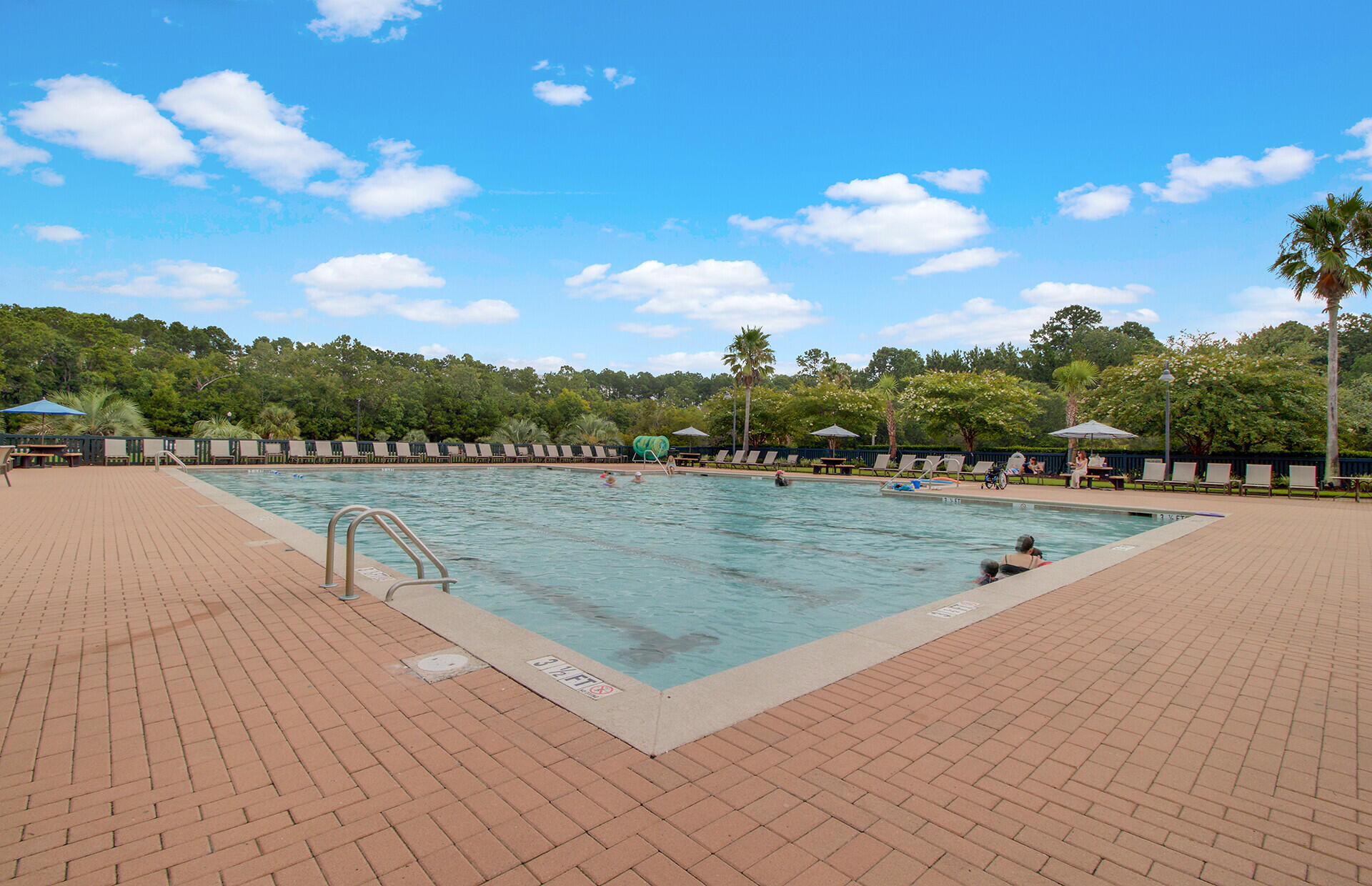 3245 Beaconsfield Road Mount Pleasant, SC 29466 - Photo 36 of 41 Lap pool