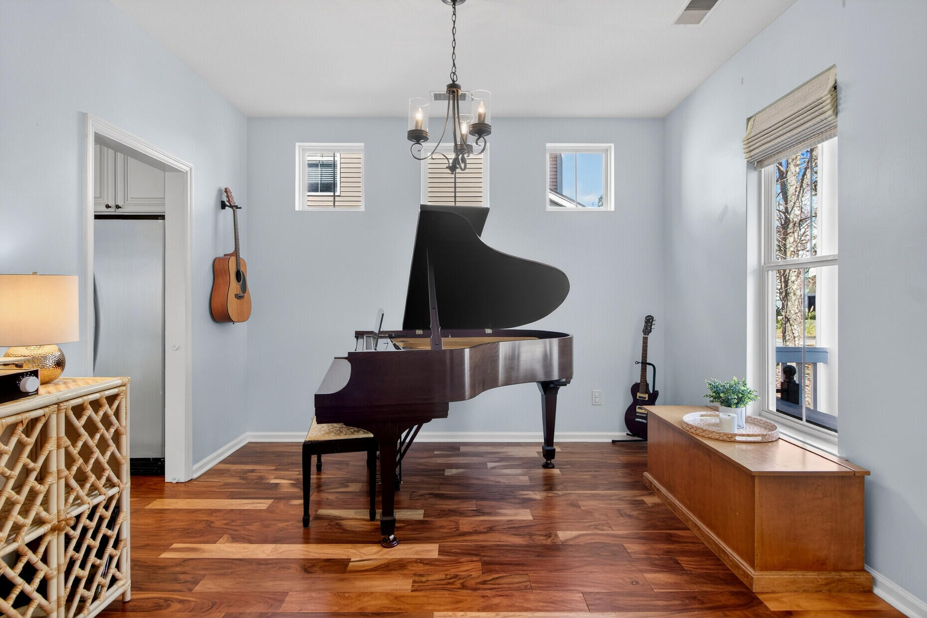 3245 Beaconsfield Road Mount Pleasant, SC 29466 - Photo 5 of 41 Dining room on front of home