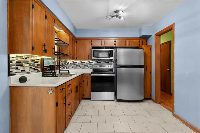 $230,000 | 15307 East 44th Terrace South, Independence, MO 64055