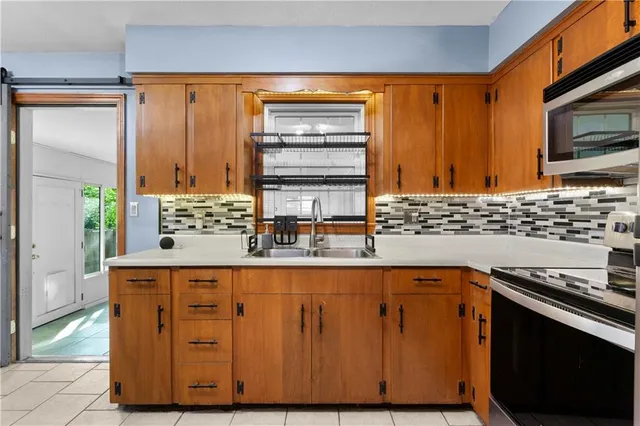 $230,000 | 15307 East 44th Terrace South, Independence, MO 64055