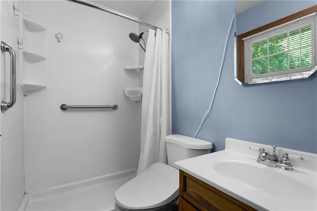 $230,000 | 15307 East 44th Terrace South, Independence, MO 64055