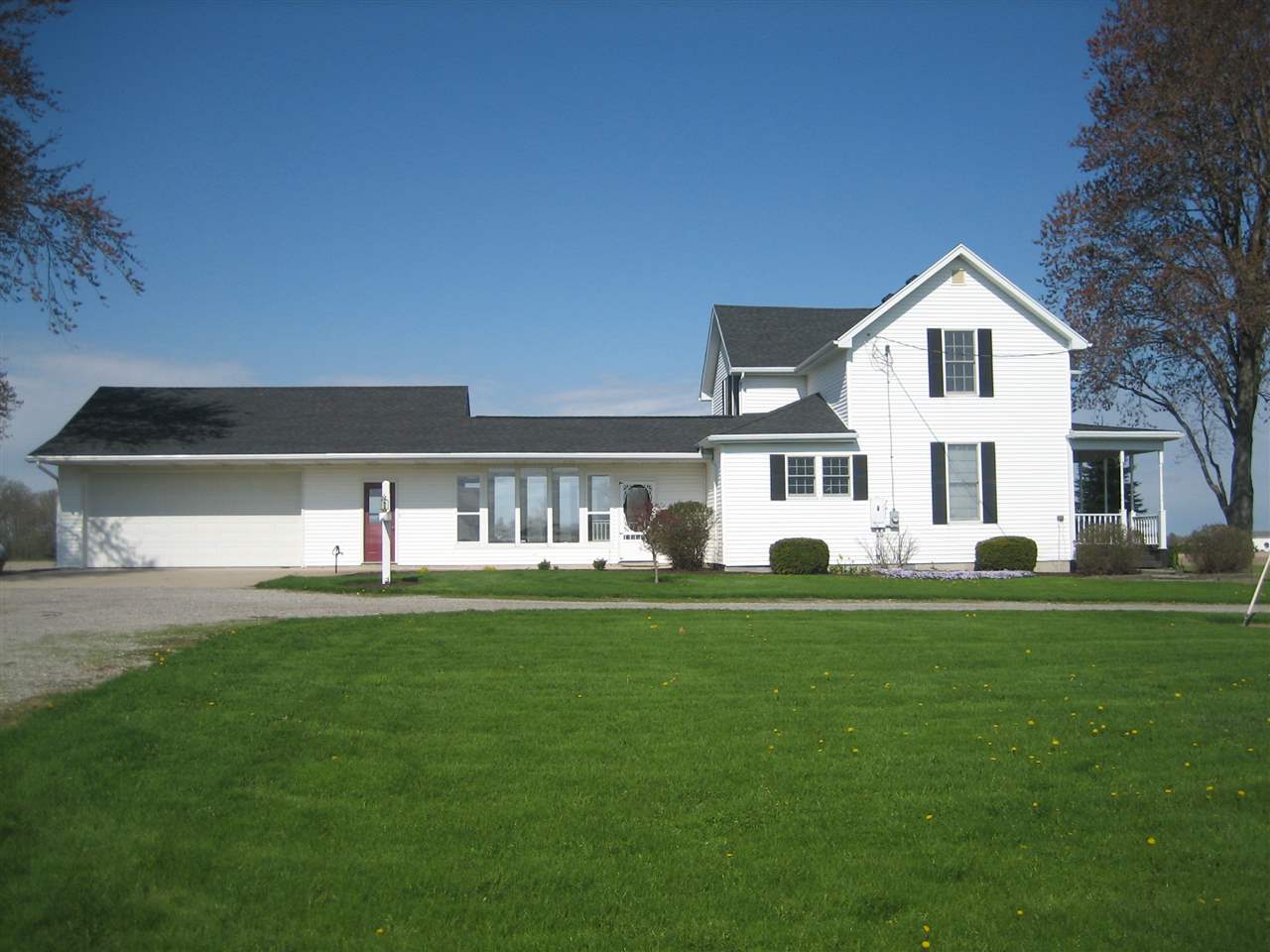 11628 Rohrbach Road Fort Wayne, IN 46816 - Photo 1 of 25