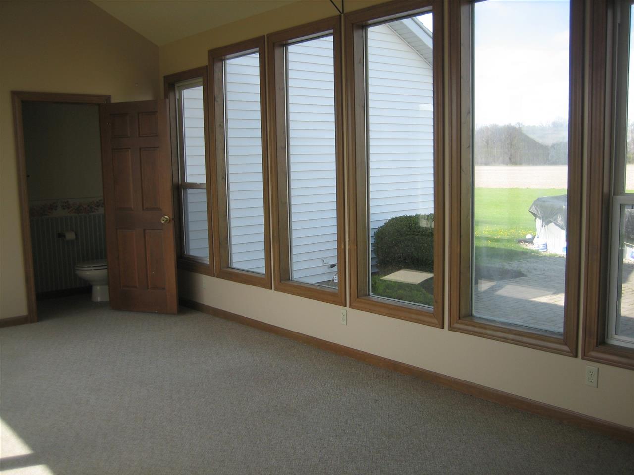 11628 Rohrbach Road Fort Wayne, IN 46816 - Photo 7 of 25