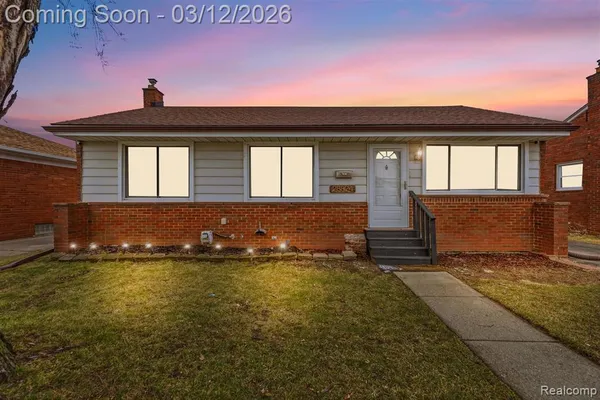 $209,000 | 28824 Bohn Street, Roseville, MI 48066