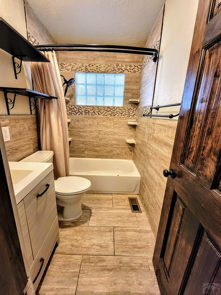 1822 Mohawk Road Pueblo, CO 81001 - Photo 11 of 28 Gallery Image 11