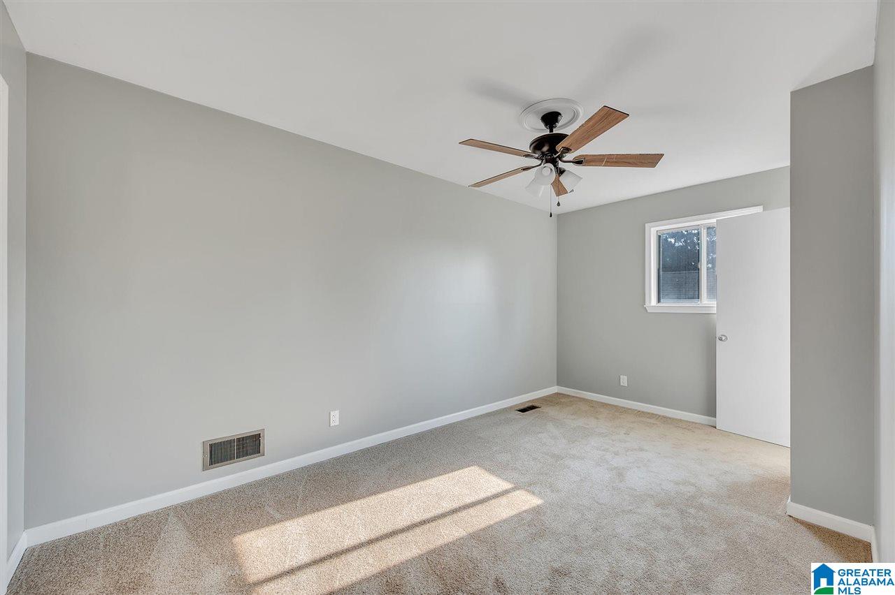 346 Payne Road Gardendale, AL 35071 - Photo 8 of 31