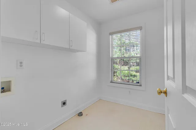 $2,100 | 109 Trinity Drive, New Bern, NC 28560