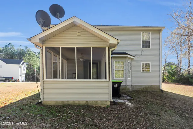$2,100 | 109 Trinity Drive, New Bern, NC 28560