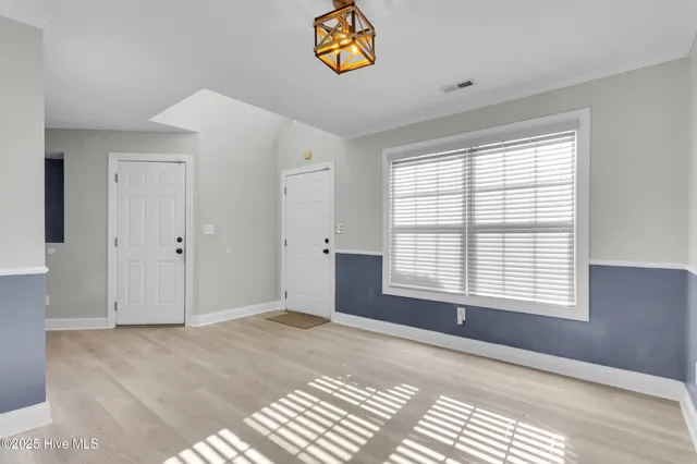 $2,100 | 109 Trinity Drive, New Bern, NC 28560