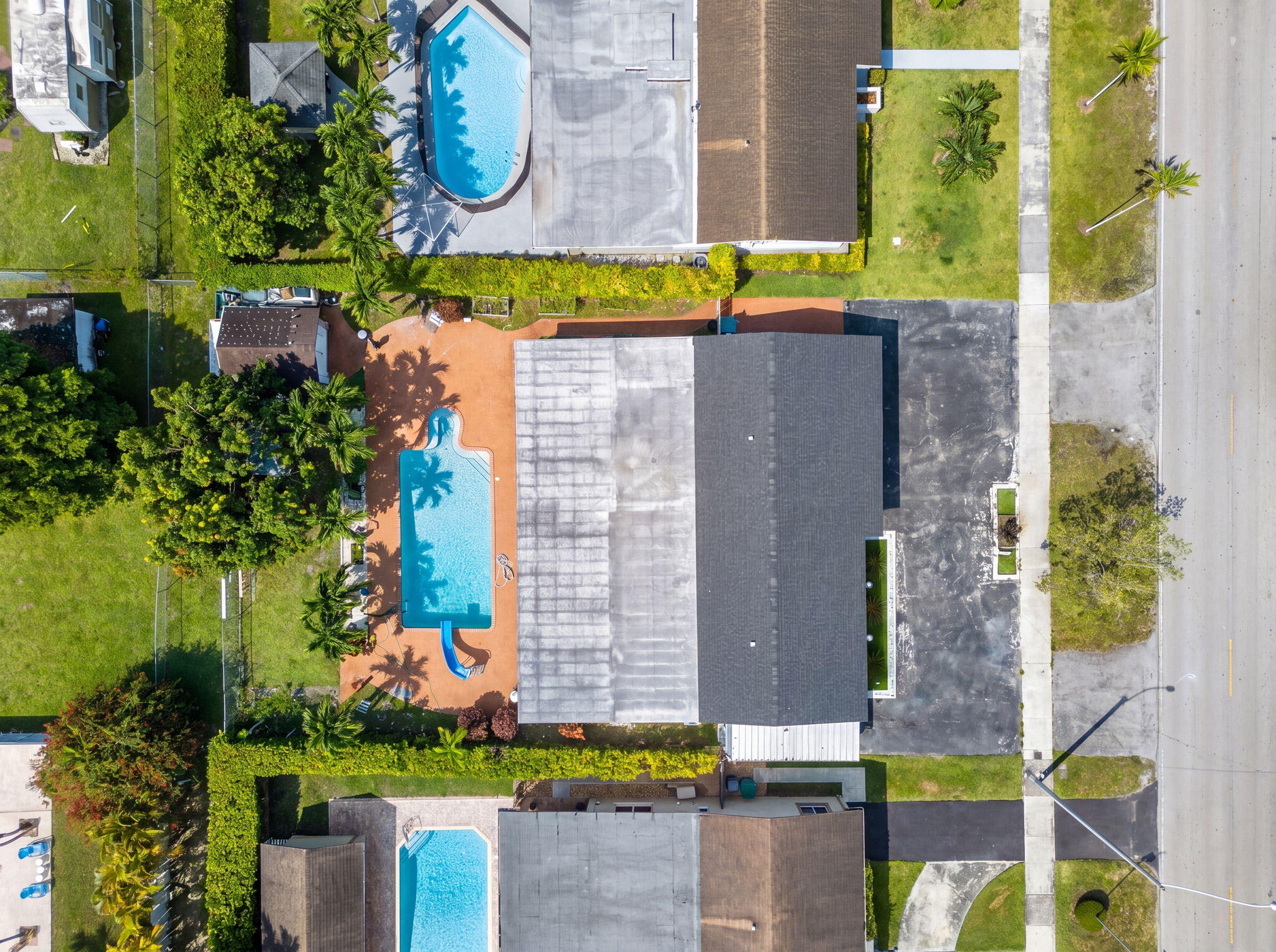 10040 Southwest 32nd Street Miami, FL 33165 - Photo 28 of 28 31-web-or-mls-Exterior_DJI_2026052210183