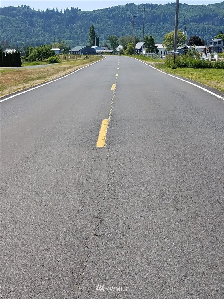 167 South Welcome Slough Road Cathlamet, WA 98612 - Photo 2 of 9 Gallery Image 2