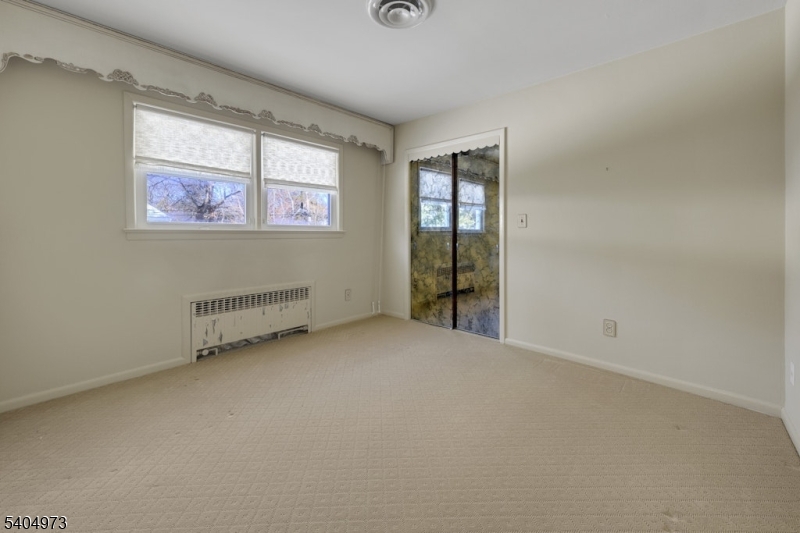 117 Yantacaw Brook Road Montclair, NJ 07043 - Photo 15 of 24