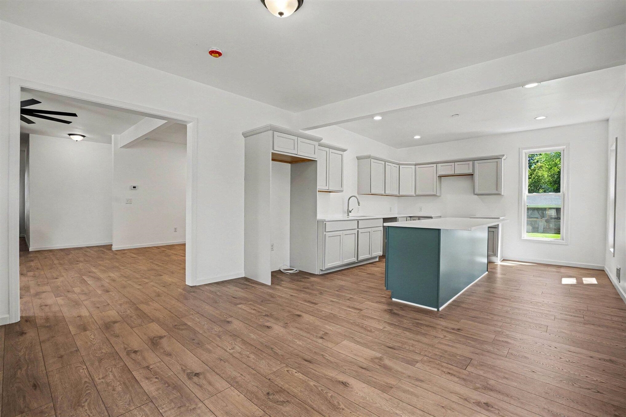 230 Union Street Ithaca, MI 48847 - Photo 24 of 31