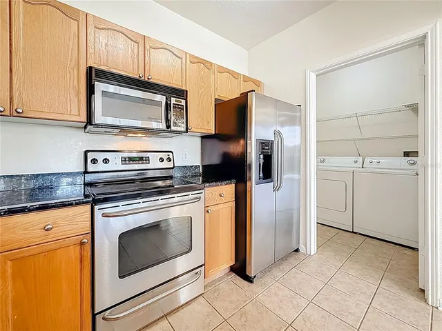 a bathroom with a toilet