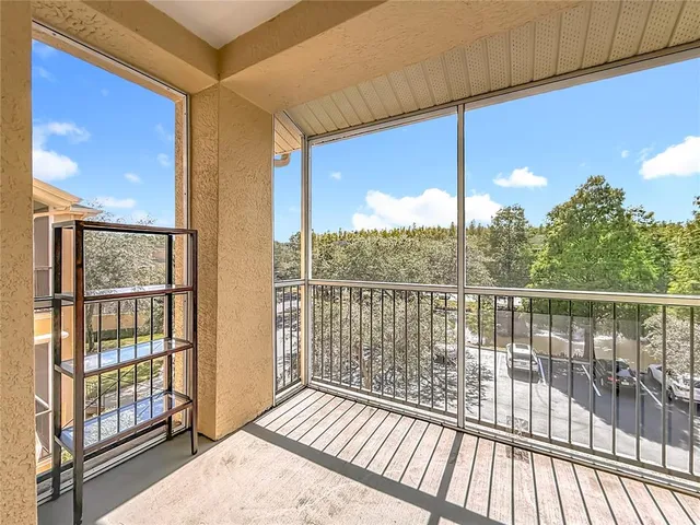 $183,000 | 5125 Palm Springs Boulevard, Unit 12302, Tampa, FL 33647