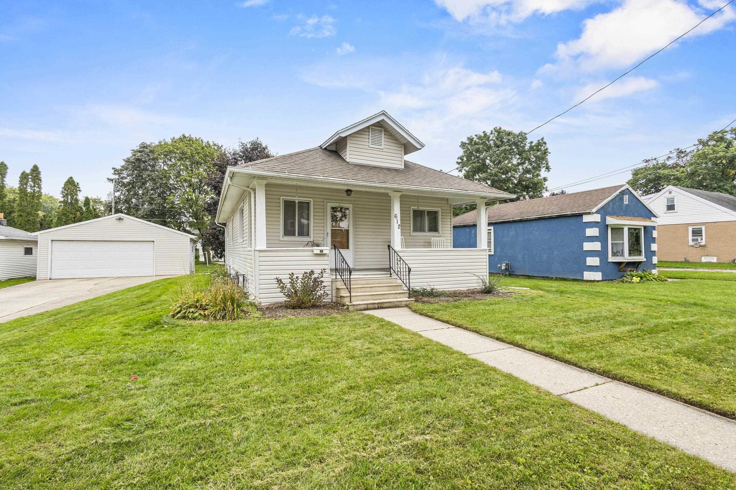 612 South Weimar Street Appleton, WI 54915 - Photo 3 of 40 Gallery Image 3