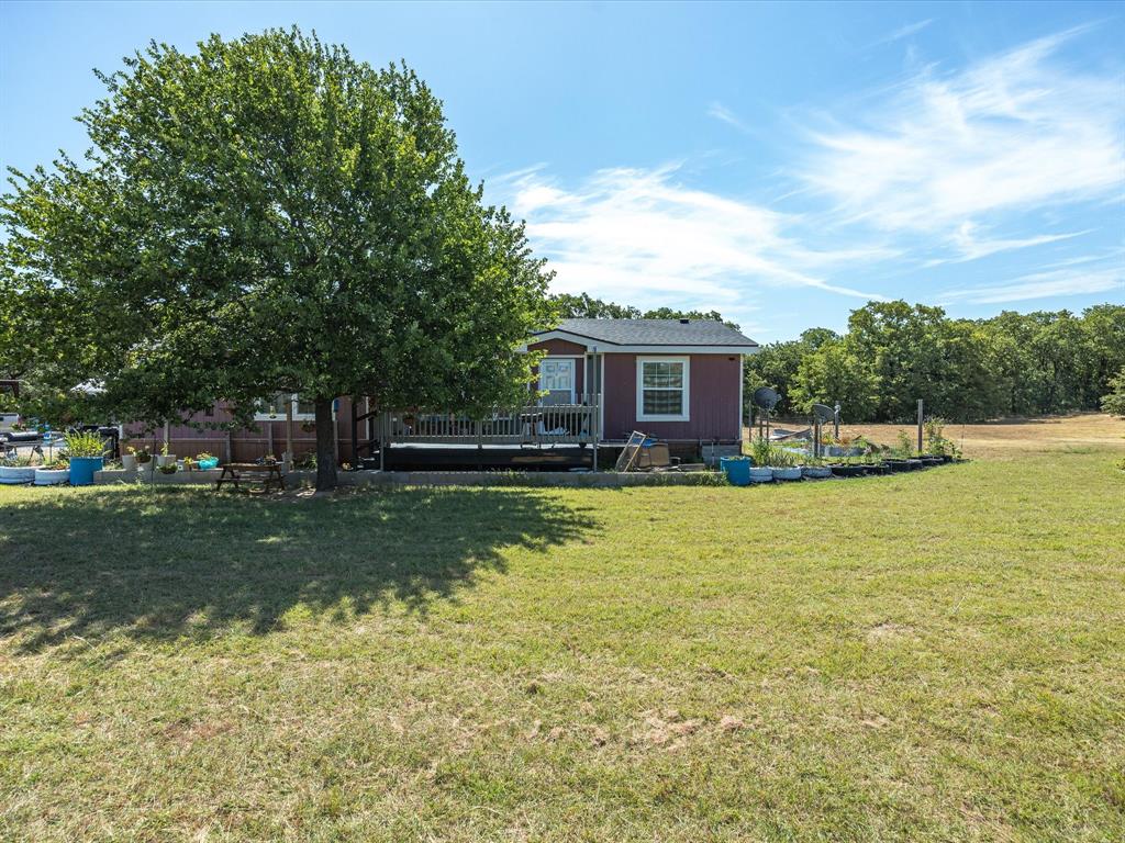 353 R&R Drive Springtown, TX 76082 - Photo 2 of 25