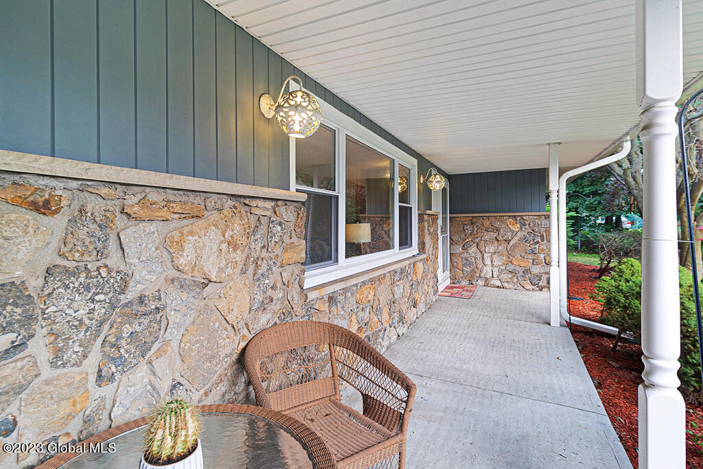 383 Albany Shaker Road Colonie, NY 12211 - Photo 2 of 25 LA9A9686