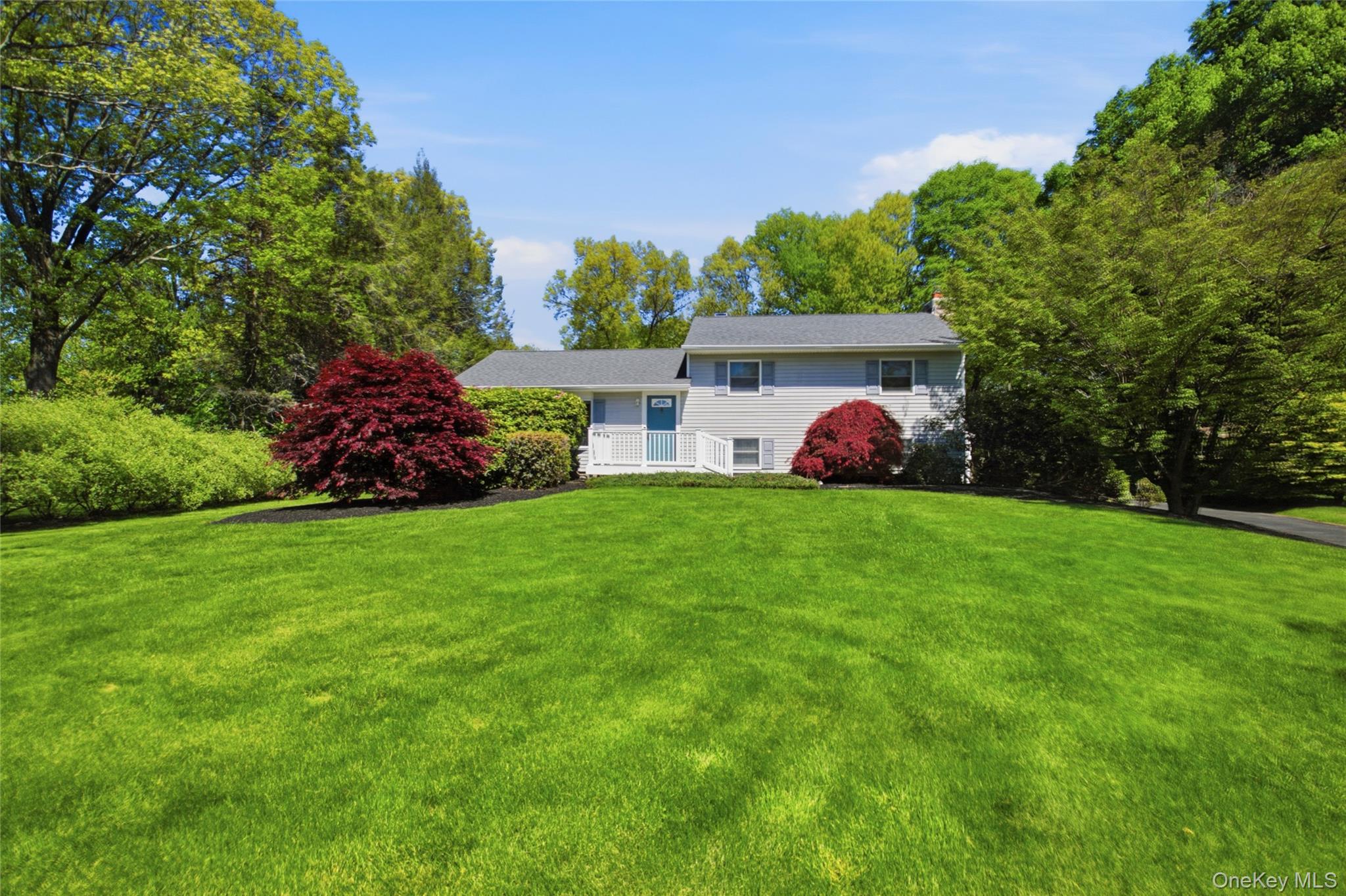 32 Meadowridge Road Brewster, NY 10509 - Photo 2 of 27