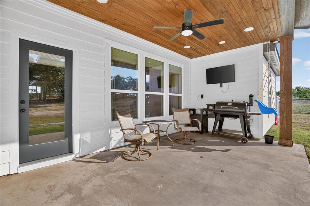332 Jonny Boy Way Springtown, TX 76082 - Photo 34 of 40 Gallery Image 34