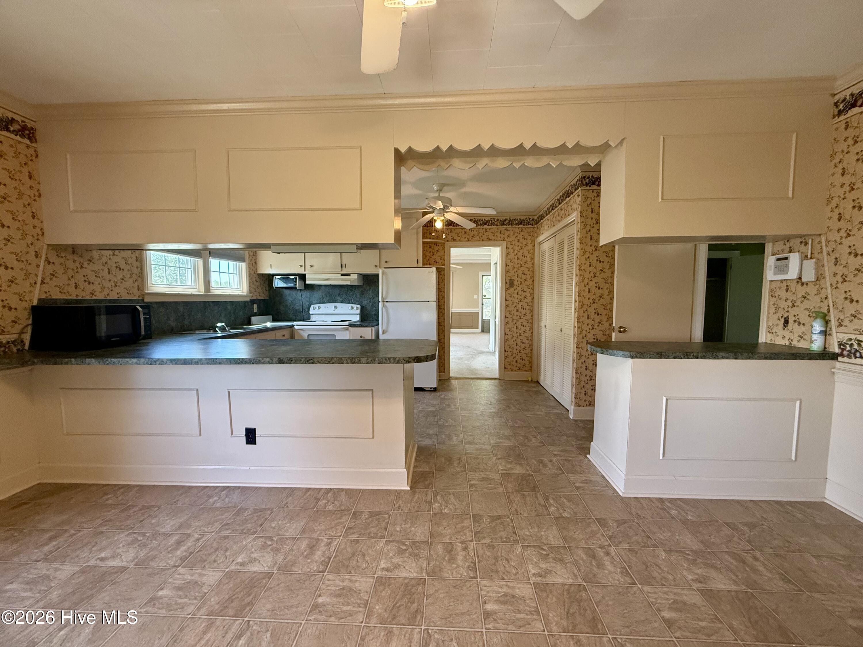 3773 Bear Grass Road Williamston, NC 27892 - Photo 28 of 55 Dining Room to Kitchen