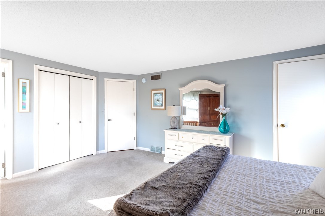 151 Wyeth Drive Amherst, NY 14068 - Photo 36 of 49