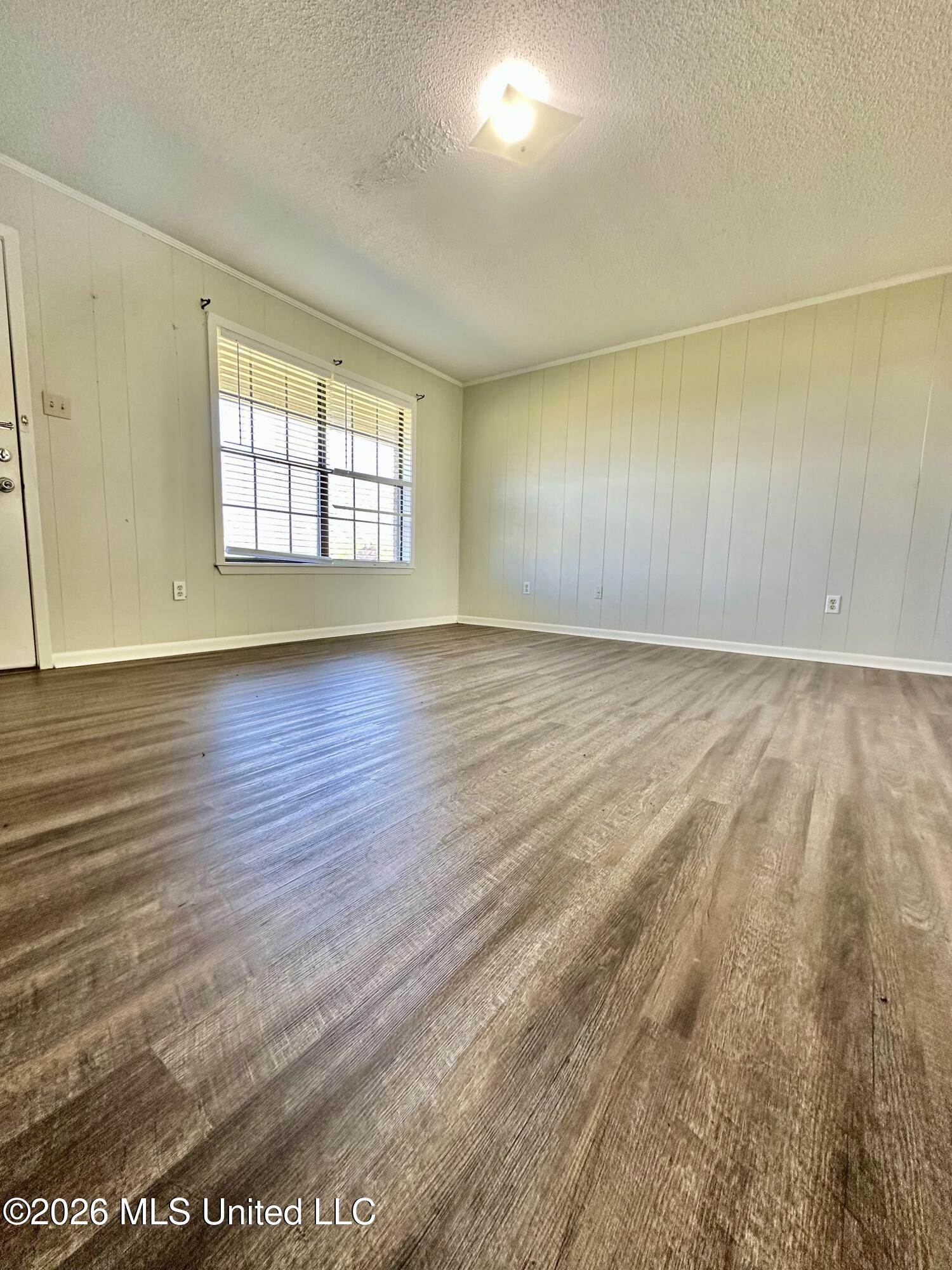 4343 Eagle Lake Shore Road Vicksburg, MS 39183 - Photo 2 of 27 IMG_2694 (1)