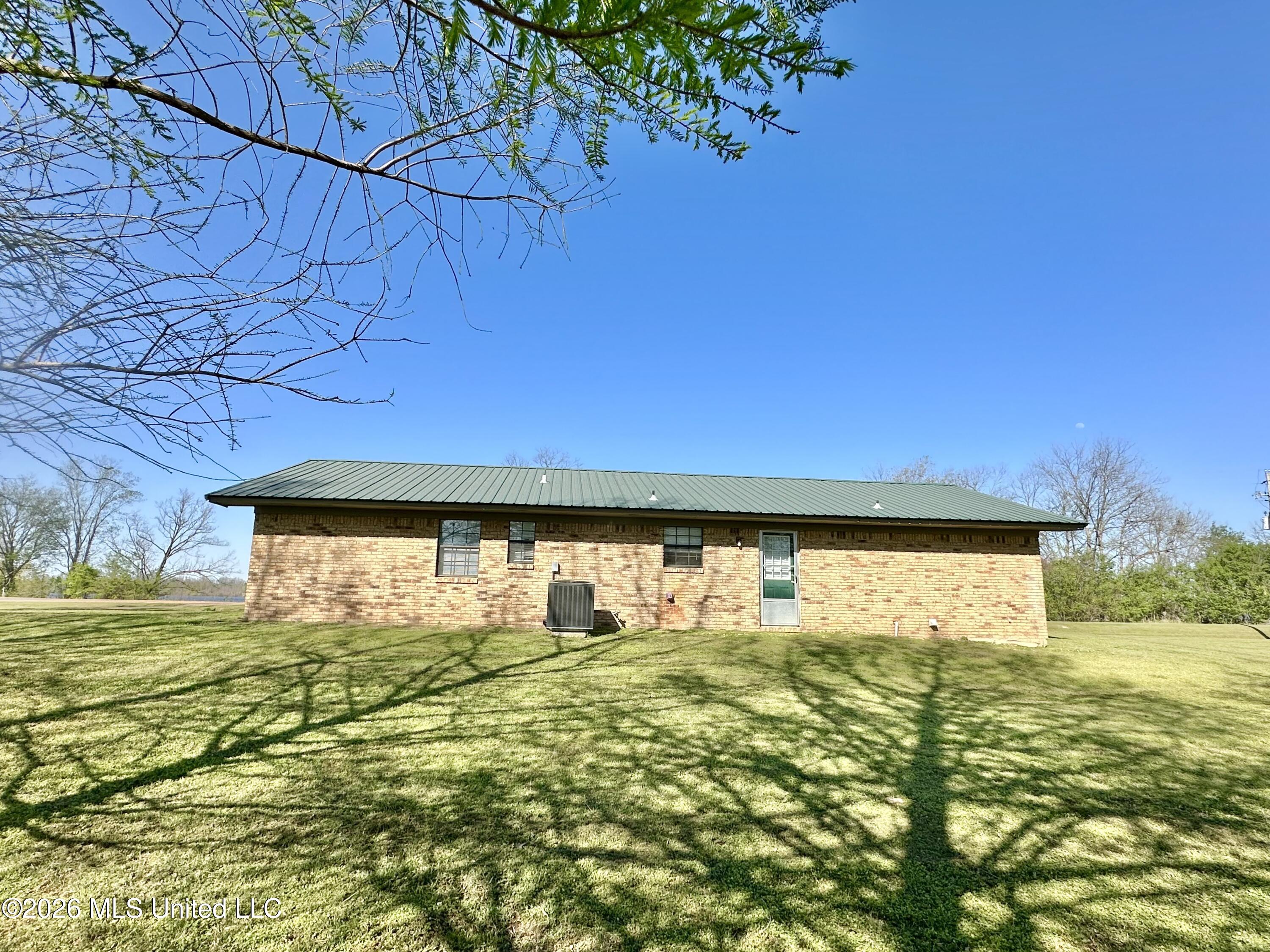 4343 Eagle Lake Shore Road Vicksburg, MS 39183 - Photo 23 of 27 IMG_2741