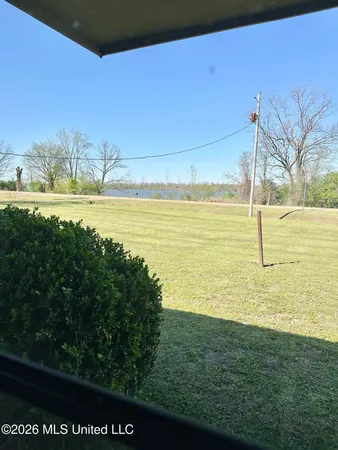$219,900 | 4343 Eagle Lake Shore Road, Vicksburg, MS 39183