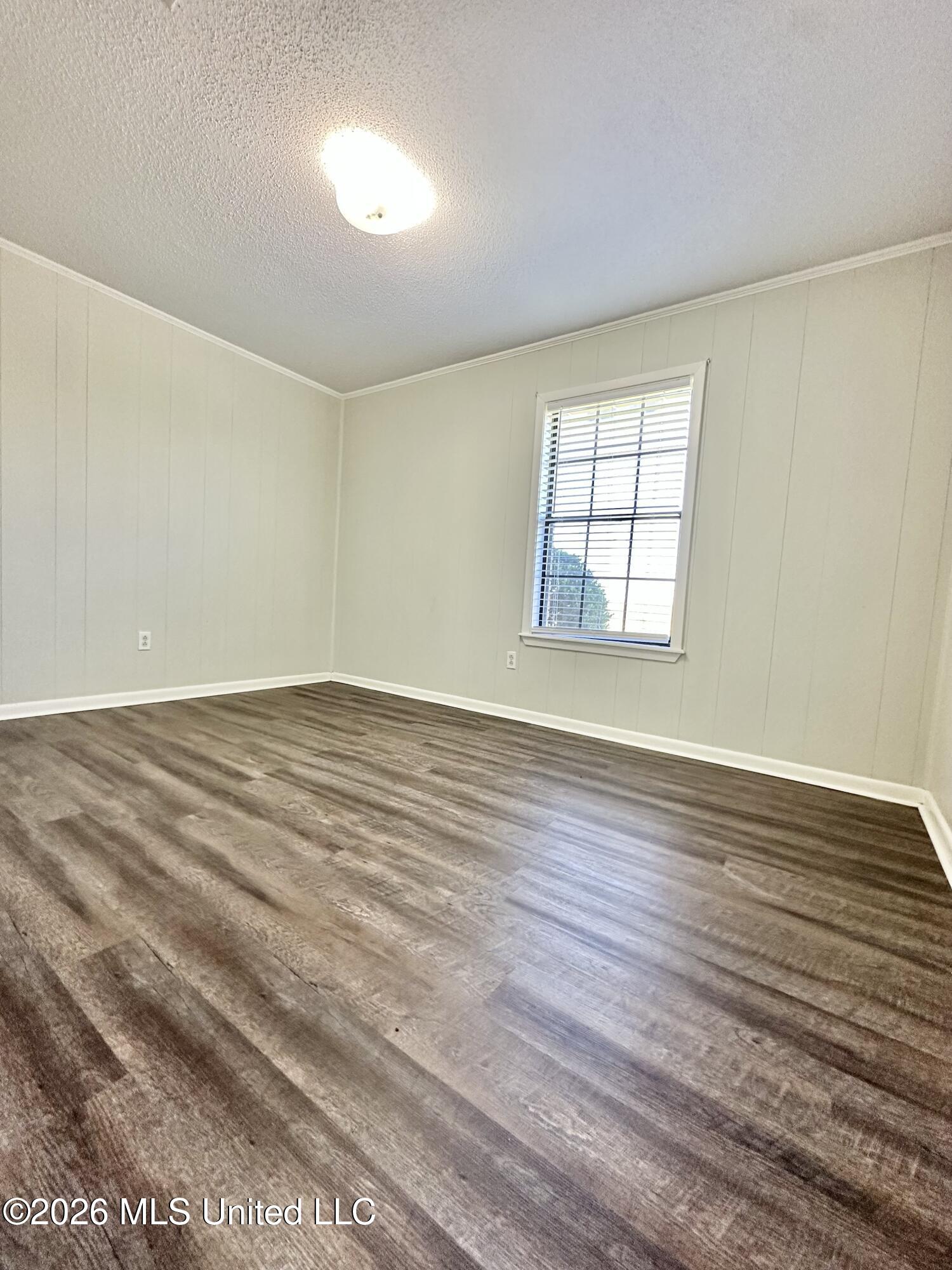 4343 Eagle Lake Shore Road Vicksburg, MS 39183 - Photo 10 of 27 IMG_2687