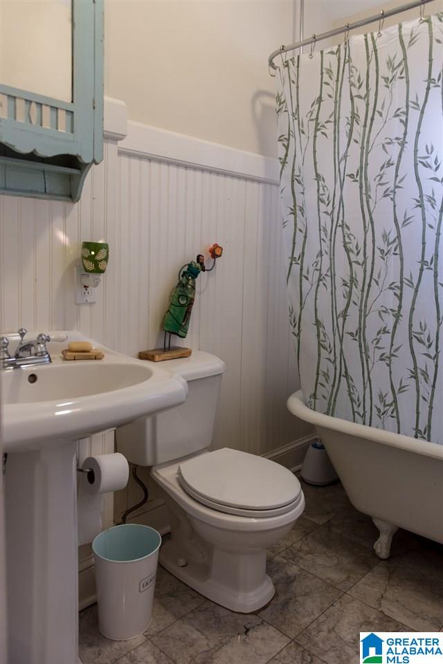 2640 Crest Road South Birmingham, AL 35223 - Photo 19 of 33