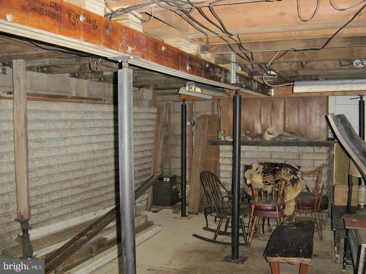 285 Diament Road Bridgeton, NJ 08302 - Photo 18 of 18 Basement/Fireplace