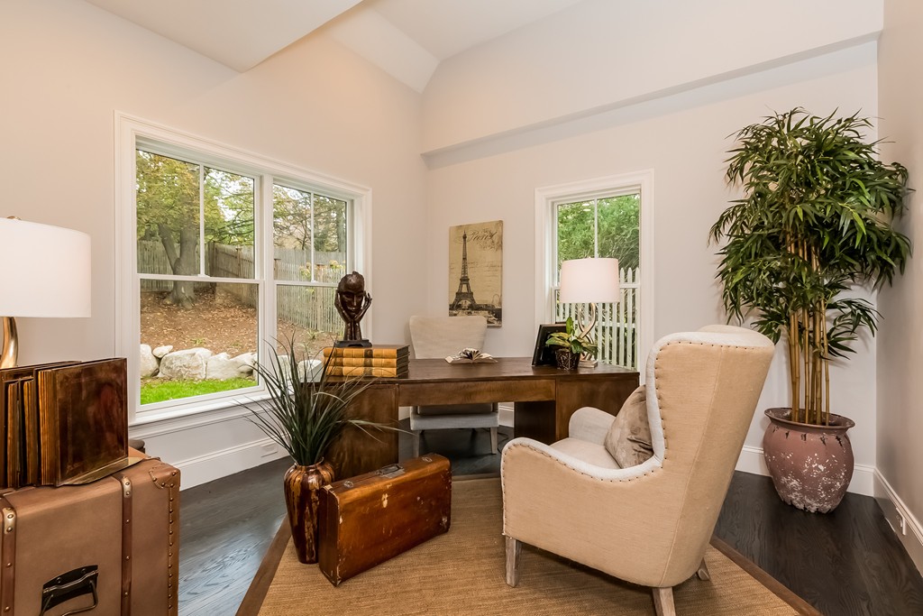 27 Warren Road Newton, MA 02468 - Photo 16 of 28